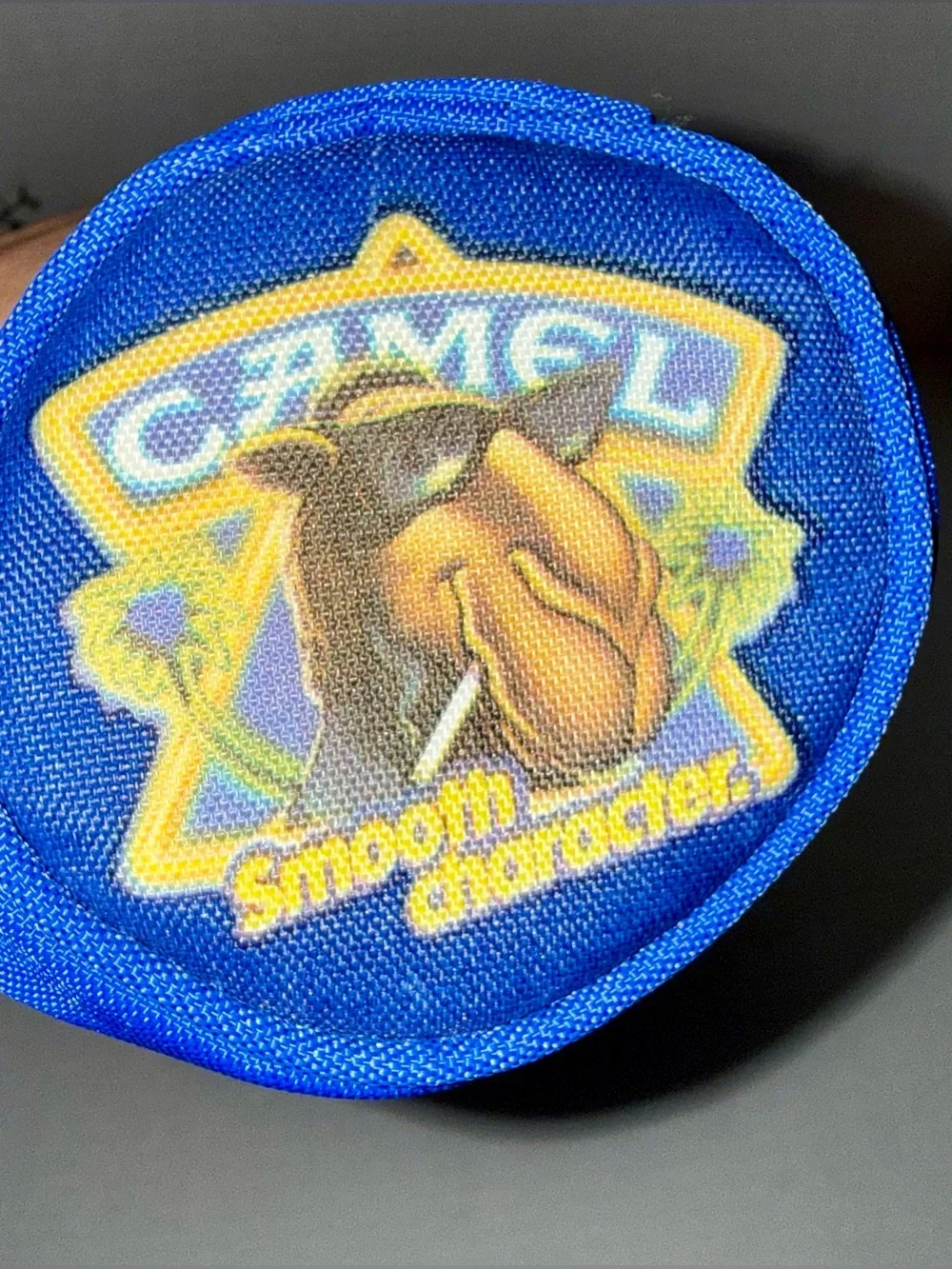 Vintage Joe Camel Smooth Character promotional can/bottle carrier bag
